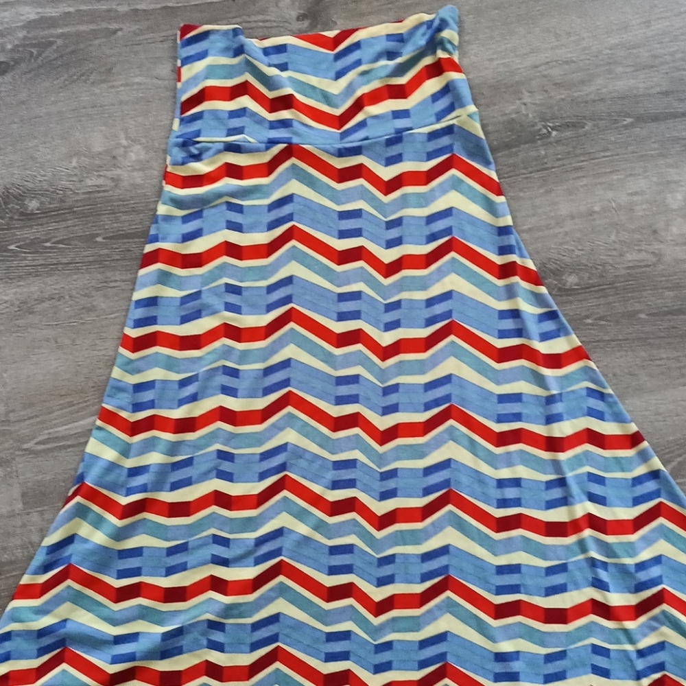 Beautiful Lularoe maxi skirt
